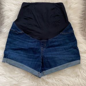 Isabel Maternity short lot